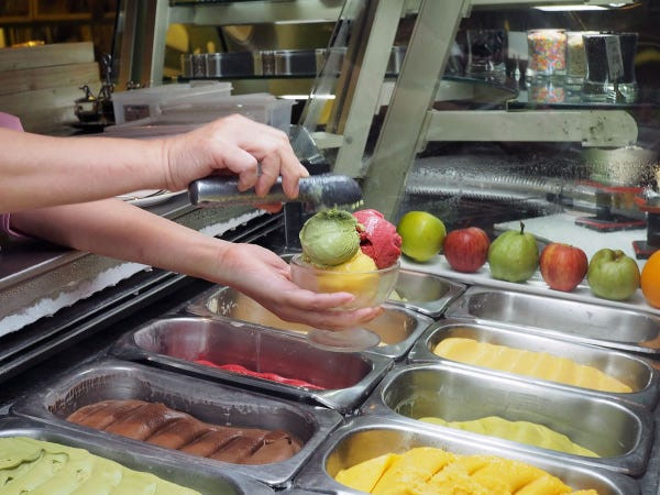 Dot nhien giau co, nguoi trung doc dac mua gi dau tien? hinh anh 2