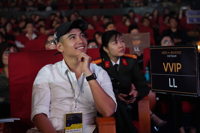 Ban trai tin don cua Hoa hau H'Hen Nie la ai? hinh anh 8 24.jpg