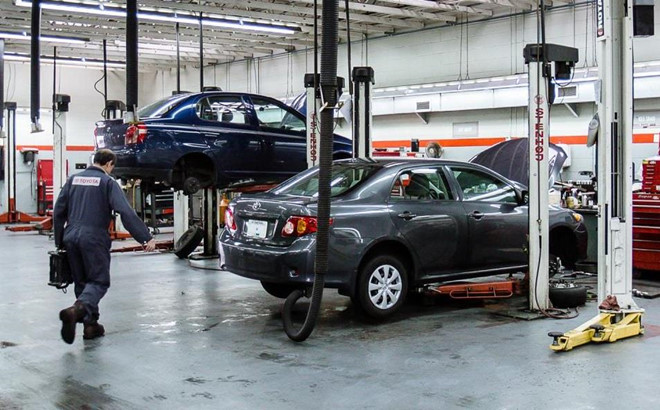 Chu xe Toyota khoc rong vi thieu phu tung thay the hinh anh 2