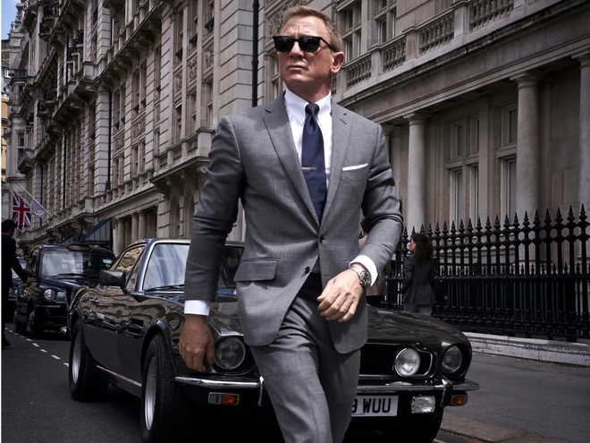 Daniel Craig va nhung lan lai xe cho Bond trong Diep vien 007 hinh anh 2 