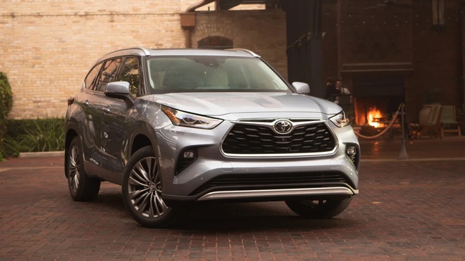Mua xe gia dinh, chon SUV 8 cho nao? hinh anh 6 Toyota_Highlander_2020.jpg