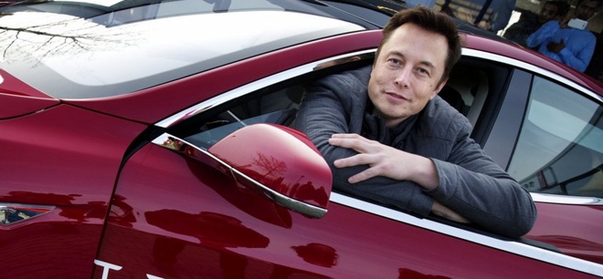 Chiec xe Tesla da bay hon 1,6 ty km trong khong gian hinh anh 5 Musk.jpg