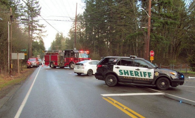 Hai oto xep chong len nhau sau va cham truc dien hinh anh 2 89358418_2848768161872562_5888814786073853952_n_copy.jpg