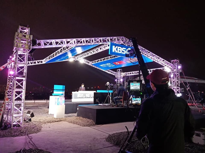 Truong quay 'da chien' cua cac dai truyen hinh Han Quoc tai Ha Noi hinh anh 2