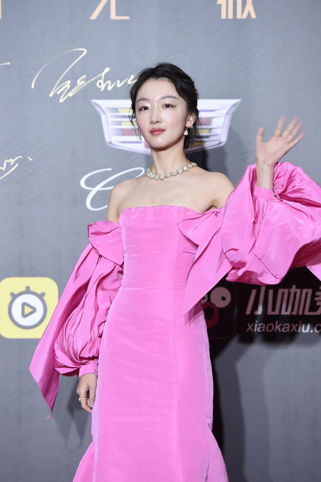 'Sieu vong mot' Lieu Nham, Thu Ky mac tao bao tren tham do hinh anh 6