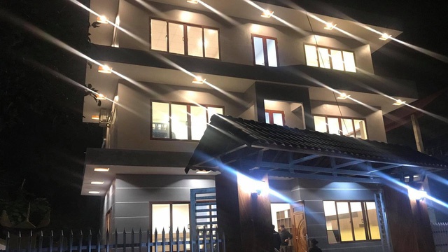 Cau thu Viet mua nha, tau xe sang, xay san bong truoc nam 25 tuoi hinh anh 8