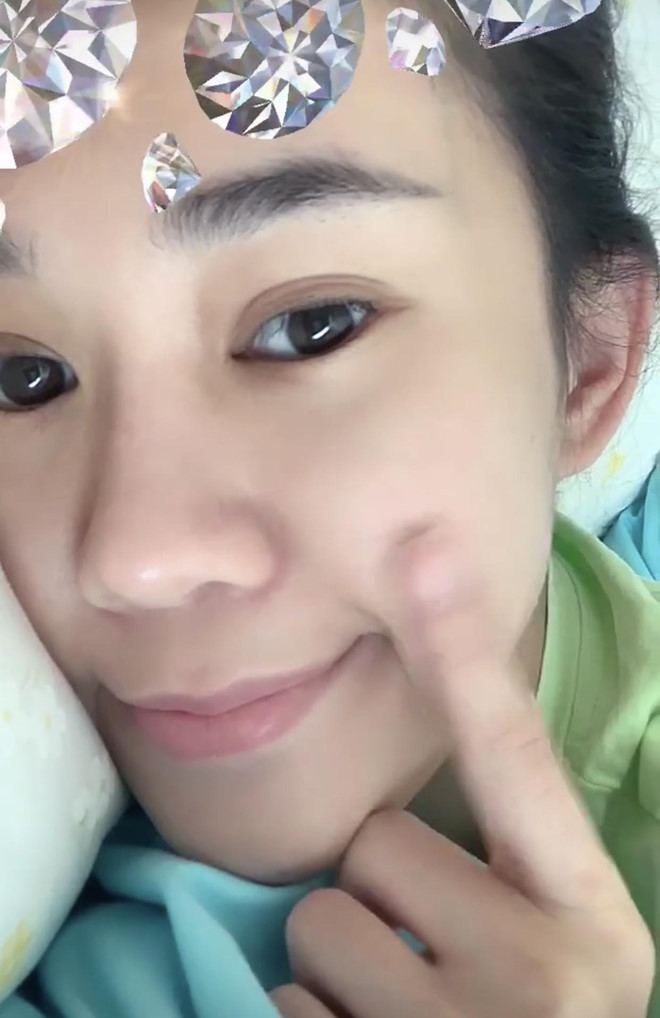 Dan hot girl sap cham nguong 30 khoe nhan sac hack tuoi hinh anh 2