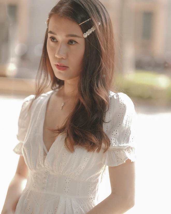 Dan hot girl sap cham nguong 30 khoe nhan sac hack tuoi hinh anh 4