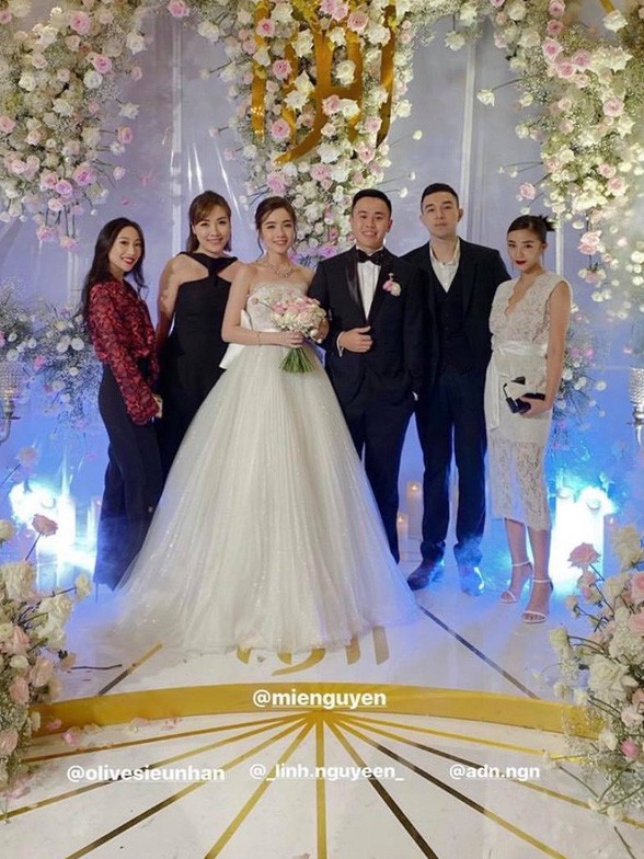 Con gai Minh Nhua khoe bung bau, hot girl 17 tuoi to chuc an hoi hinh anh 6