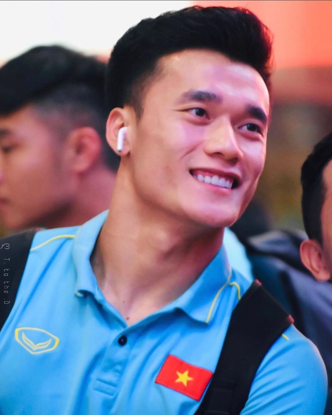 Quang Hai va dan cau thu kin tieng chuyen tinh cam sau khi chia tay hinh anh 5