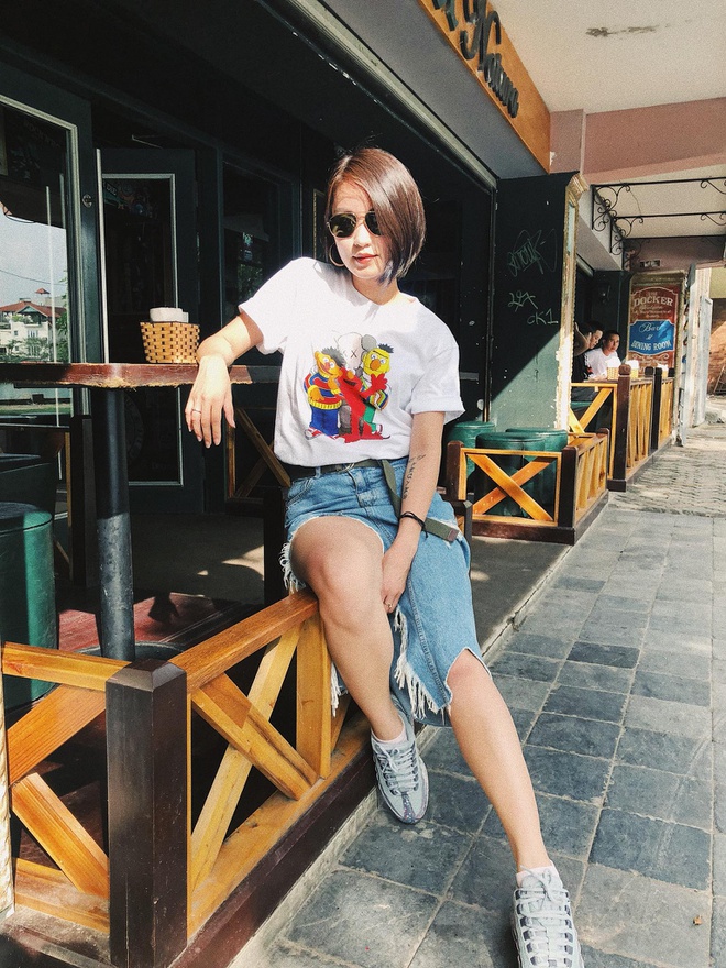 Hot mom khoe dang voi bikini sau khi sinh hinh anh 8 38544001_10214560728790248_8092512825764741120_o.jpg