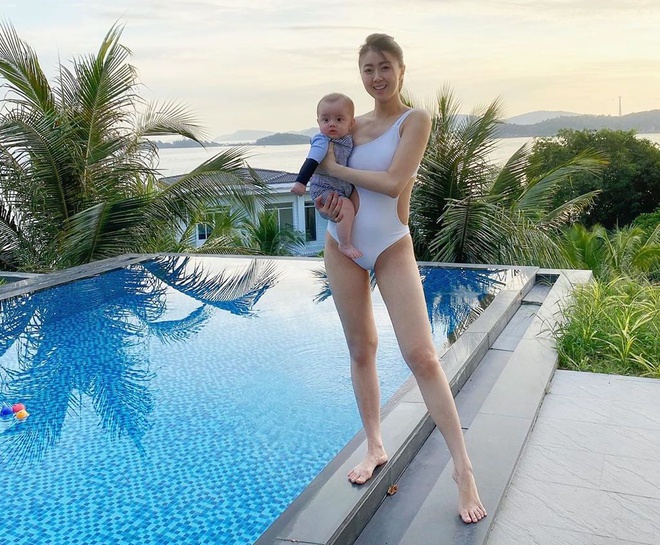 Hot mom khoe dang voi bikini sau khi sinh hinh anh 1 ly.lii_79522295_2536069139995777_6866185289754323383_n.jpg