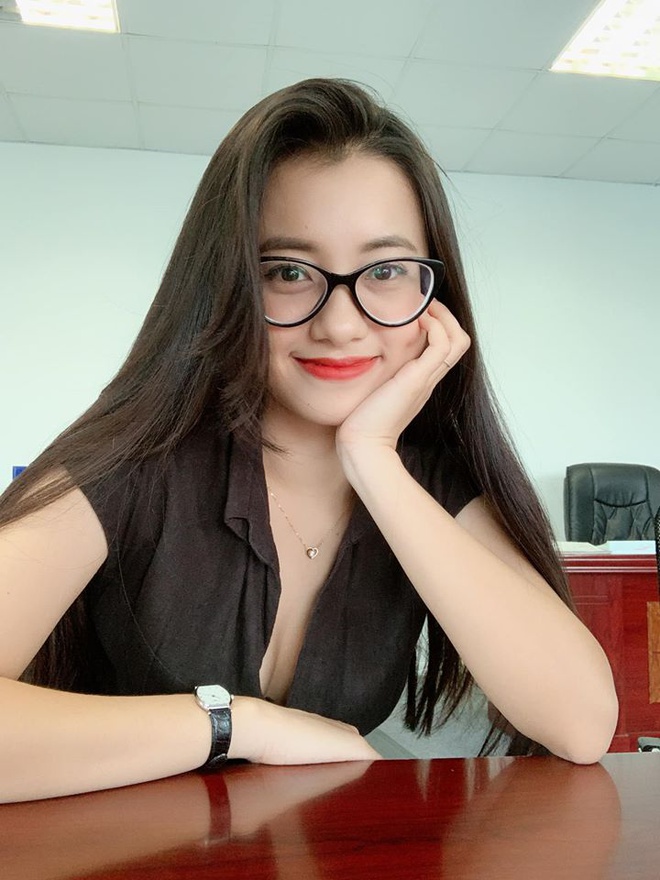 Chi Ong Vang day thi goi cam, truong thanh sau 8 nam hinh anh 7 71743259_1893971110705293_2046163011550314496_o.jpg