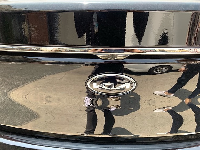 Hinh anh thuc te logo Kia moi - la mat va kho nhin hinh anh 3 3_logokia.jpg