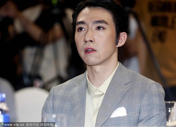 Nhung lan sao Hoa ngu suyt mat mang o phim truong hinh anh 10 20130525023036834_1506533011422.jpg