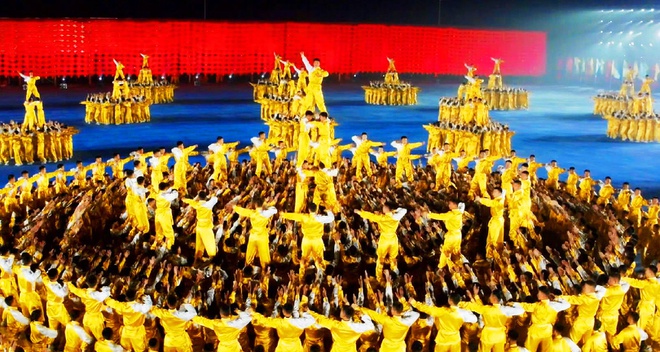 Co gi o Gala don giao thua tieu ton hang chuc ty dong o Trung Quoc? hinh anh 8 hehehehehe.jpg