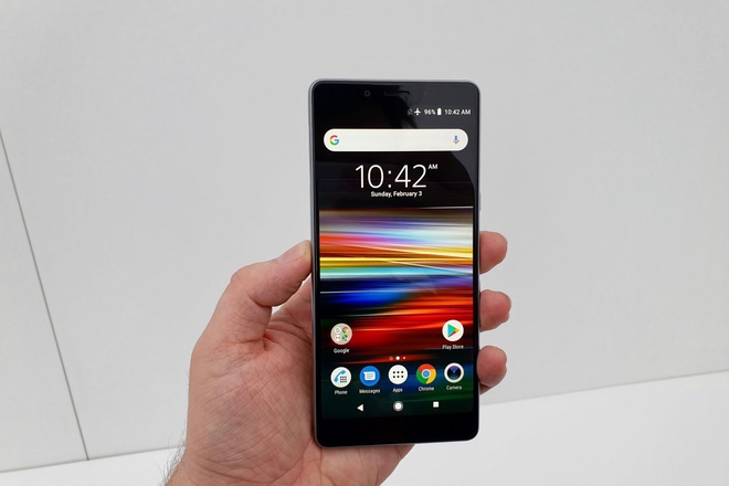 Chi tiet Sony Xperia L3 vua ra mat: Gia tam trung, cau hinh tu 2017 hinh anh 2