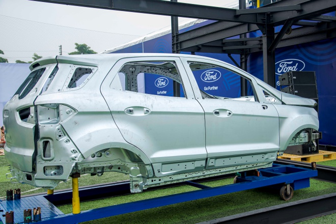 Nha may Ford tai VN tam dung hoat dong tu 26/3 hinh anh 1 Ford_Viet_Nam_Mo_Rong_Nha_May_l2_7.JPG