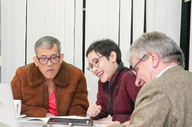 Hinh anh Hoang quy phi Thai mac quan phuc, ao croptop gay bao mang hinh anh 14