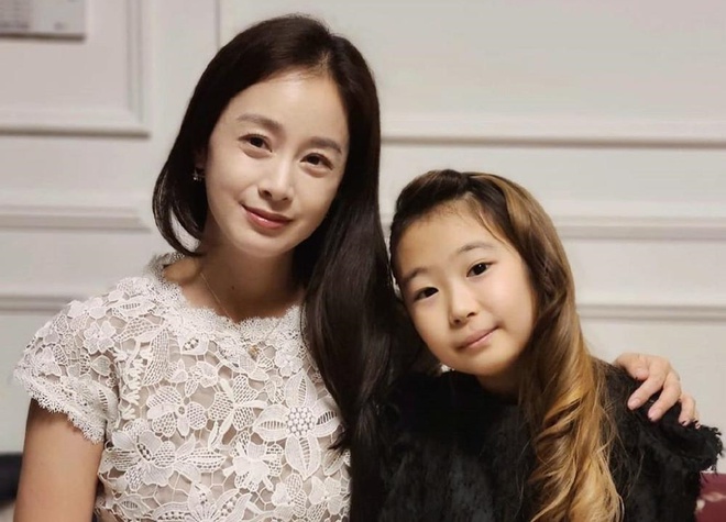 Kim Tae Hee Bi Rain anh 1