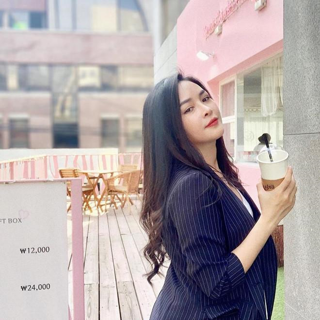 Nu sinh Canh sat va cac co gai 'lot xac' sau khi phau thuat tham my hinh anh 6