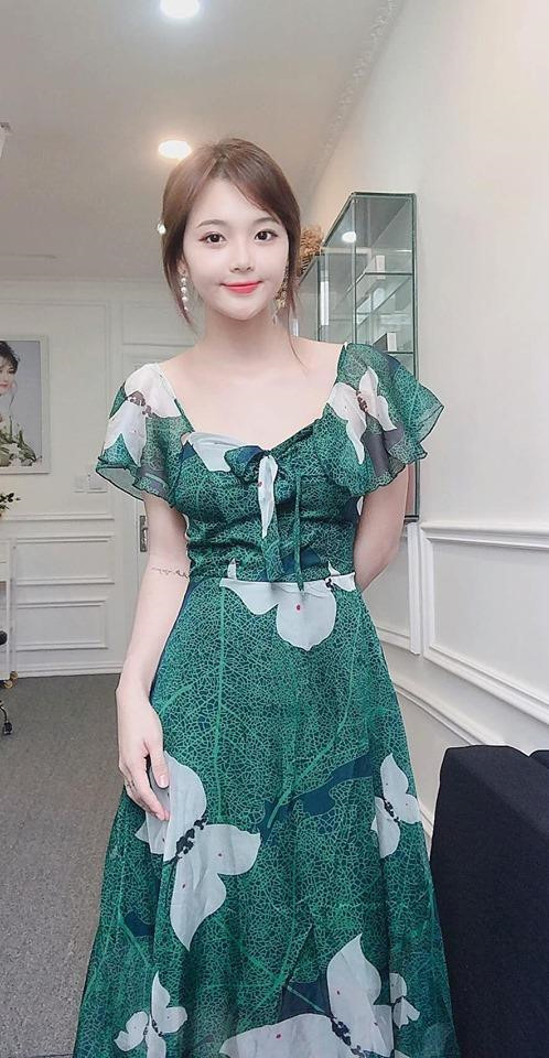 Hot girl mac vay dan toc noi dinh dam nam 2015 gio da la me mot con hinh anh 8