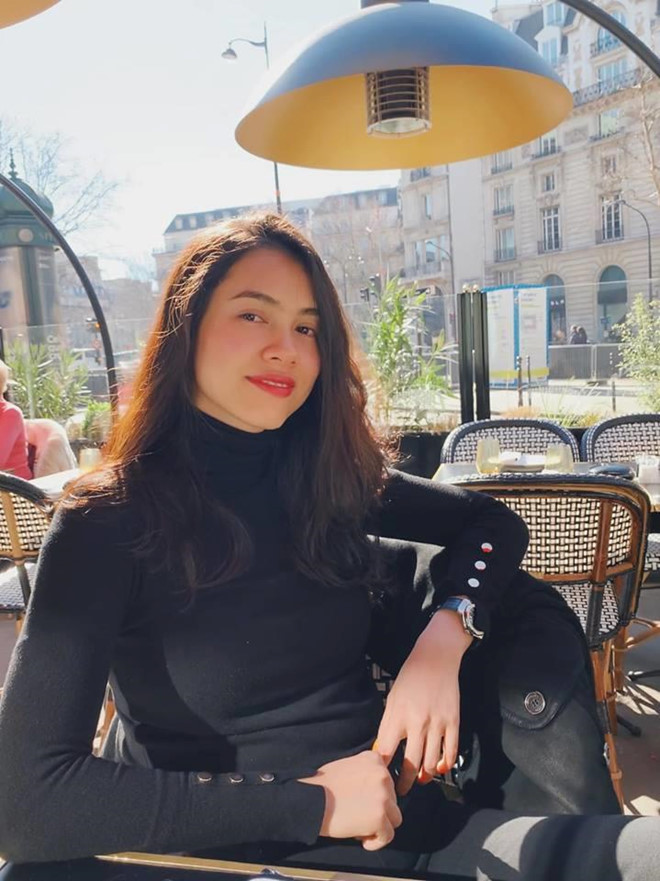 'Ban gai tin don' cua thieu gia Phillip Nguyen toan hot girl, a hau hinh anh 14