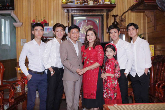 4 anh em Nghe An va cac gia dinh nhieu thanh vien noi tieng tren mang hinh anh 1