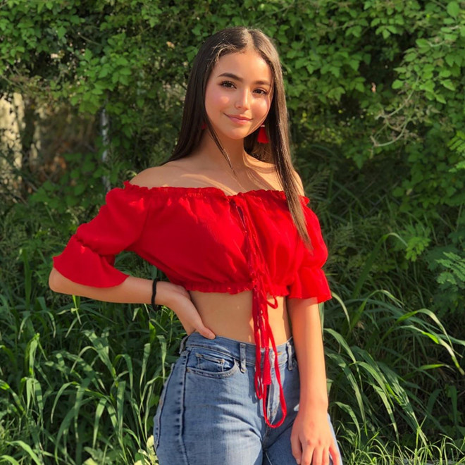 Nu sinh Mexico bat ngo noi tieng voi anh chup sinh nhat 14 tuoi hinh anh 7