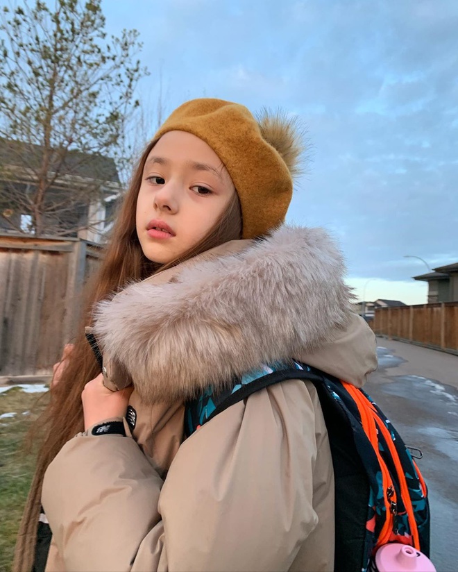 Be gai 10 tuoi duoc menh danh 'thien than quang cao' tai Han Quoc hinh anh 4 75379783_586399755432509_290658698503563678_n.jpg