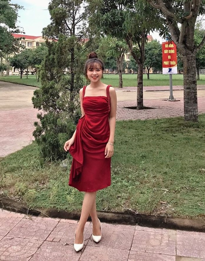 Ban gai Van Hau, vo sap cuoi Van Duc chuong phong cach goi cam hinh anh 7 71039601_541086530003591_4766972249972811341_n.jpg