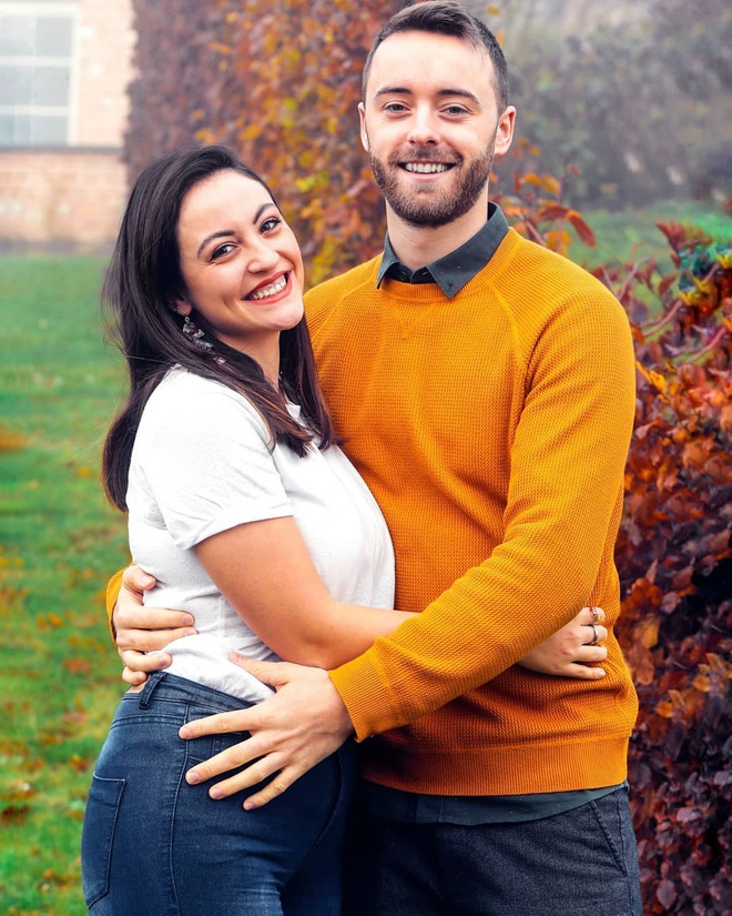 Cap doi du lich qua 13 nuoc bang cach di nho xe hinh anh 2 81042245_2506759516119092_3709280742035828546_n_1.jpg