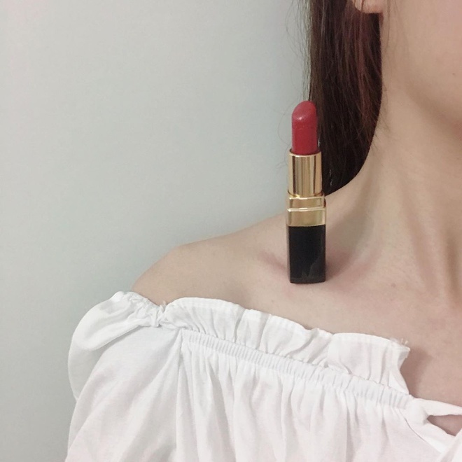 Dan mang Viet bat trend dat son len xuong quai xanh khoe vai quyen ru hinh anh 3 84330349_1251570028382794_3340299577995060961_n.jpg