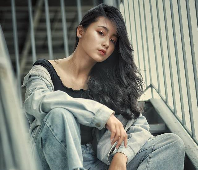 3 co gai noi tieng tren mang chi nho anh chup len hinh anh 2