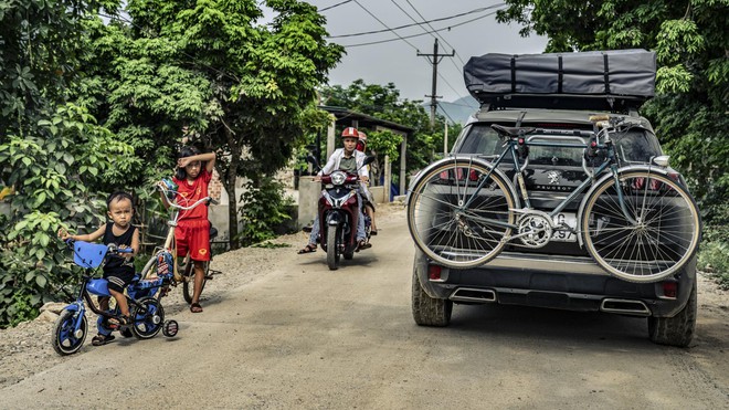 Ga Tay lai xe tren duong mon Ho Chi Minh hinh anh 12