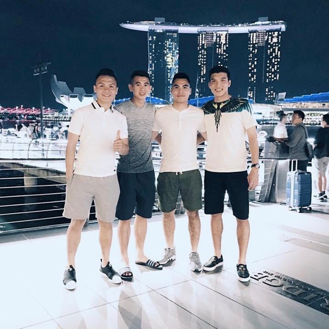 Quang Hai an mac gian di, it dung do hieu van duoc fan khen ngoi hinh anh 5