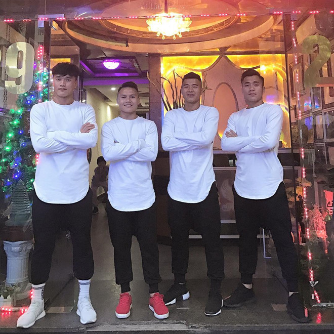 Quang Hai an mac gian di, it dung do hieu van duoc fan khen ngoi hinh anh 6