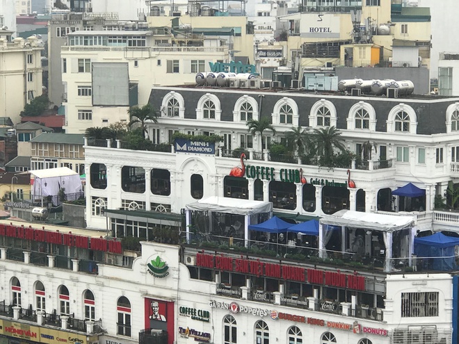 Dai quoc te phai tra bao nhieu de co truong quay tren cao o Ha Noi? hinh anh 6