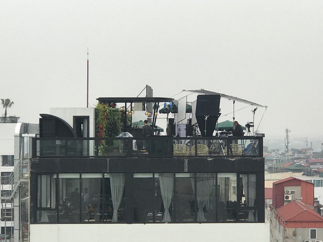 Dai quoc te phai tra bao nhieu de co truong quay tren cao o Ha Noi? hinh anh 9