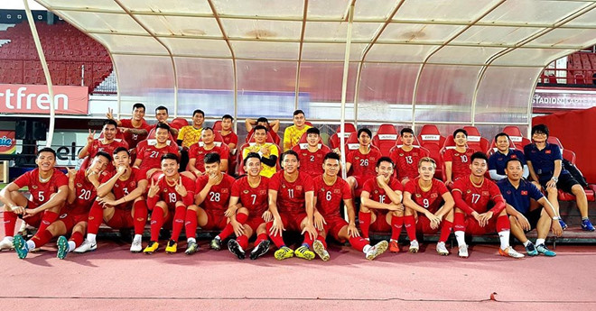 Quang Hai noi san sang, Van Toan khoe anh hop bao truoc dau Indonesia hinh anh 1