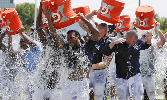 Nhung trao luu nguy hiem lan truyen tren Internet vai nam qua hinh anh 4