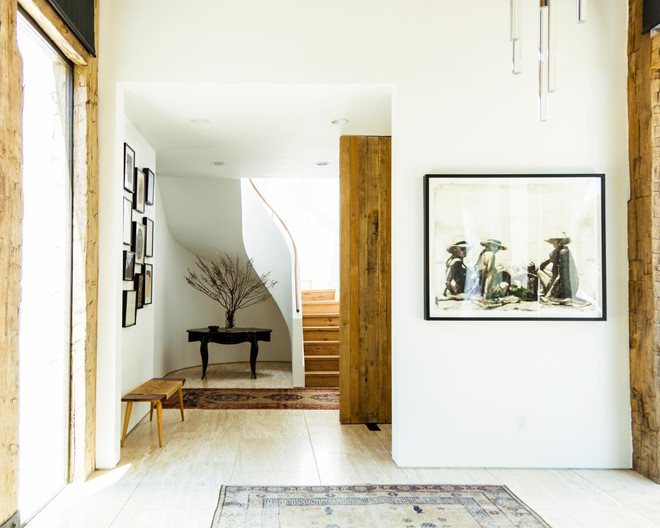 Ben trong biet thu 13 trieu USD cua sao 'Fast & Furious' Jason Statham hinh anh 2