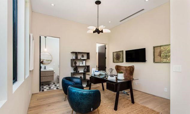 Biet thu cua dong sang lap Uber va vo goc Viet co gi hinh anh 7