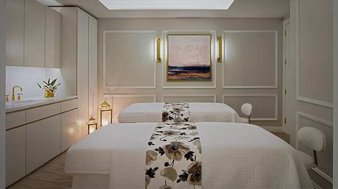 Khach san 200 trieu USD gay tranh cai cua Tong thong Trump co gi? hinh anh 10