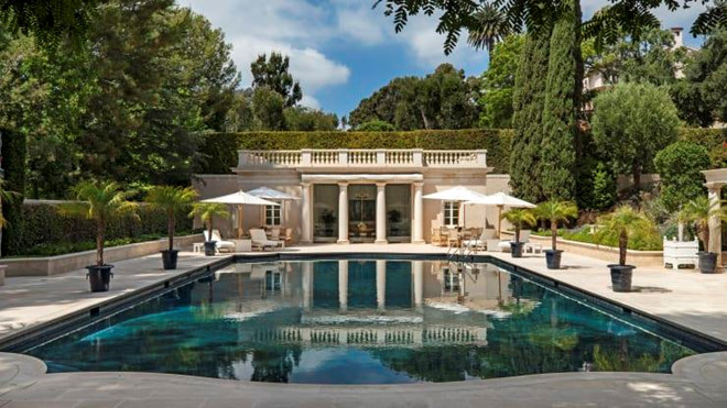 Co gi trong can biet thu dat nhat nuoc My hinh anh 15