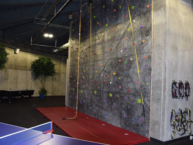 Biet thu xa hoa duoi long dat danh cho gioi sieu giau hinh anh 14