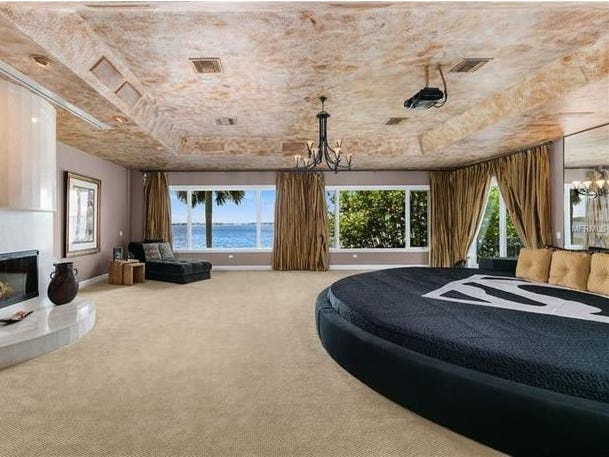 Nhung tien nghi sang chanh trong biet thu cua cac ty phu, ngoi sao hinh anh 6 5df2a56dfd9db23a631e4f36.jpg