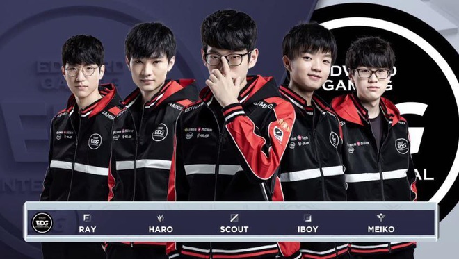 Tuyen LMHT Trung Quoc moi thay phong thuy vi qua xui xeo hinh anh 1