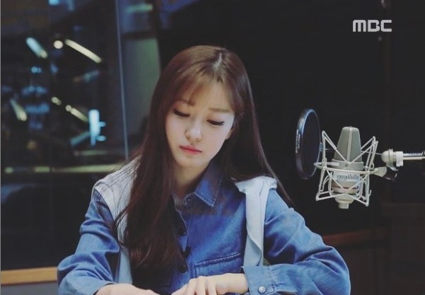 MC dan ban tin tren noc khach san Ha Noi noi tieng o Han Quoc the nao? hinh anh 11