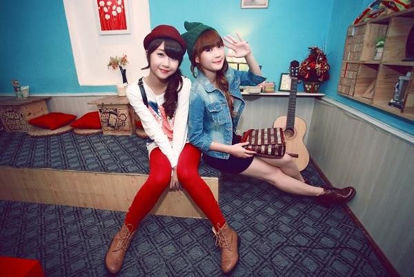 Cap hot girl choi than 6 nam: Nguoi van 'banh beo', ke ngay mot sexy hinh anh 1